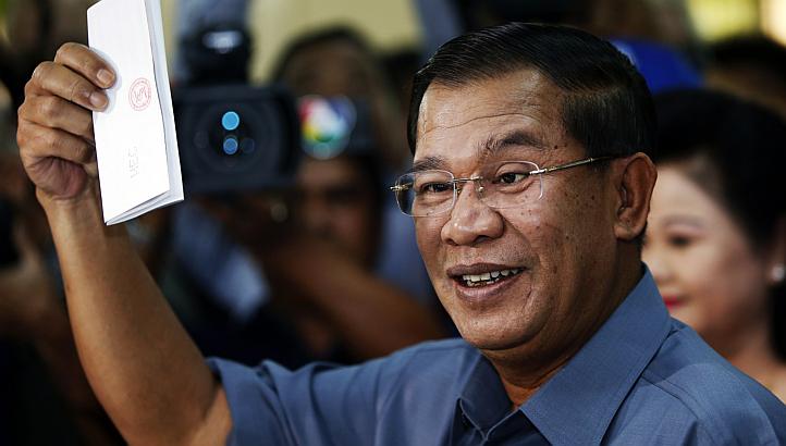Đảng CPP cầm quyền của Thủ tướng Hun Sen tuyên bố giành thắng lợi sát nút trong cuộc bầu cử Quốc hội khóa V ngày 28/7/2013.